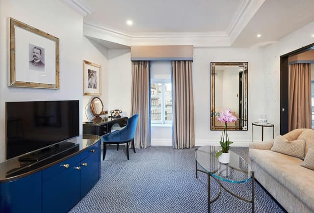 The Waldorf Hilton, London
