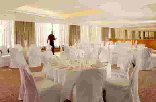 Royal Garden Hotel