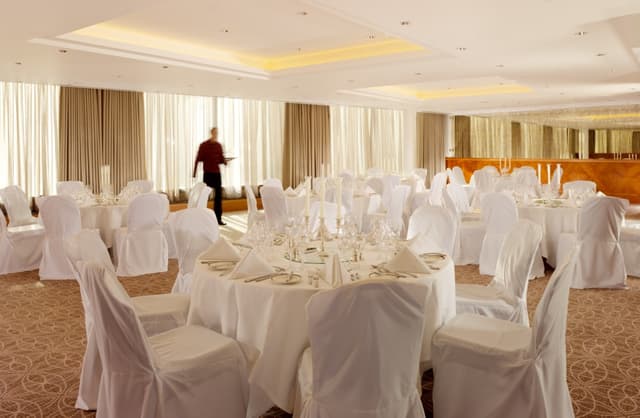 Royal Garden Hotel