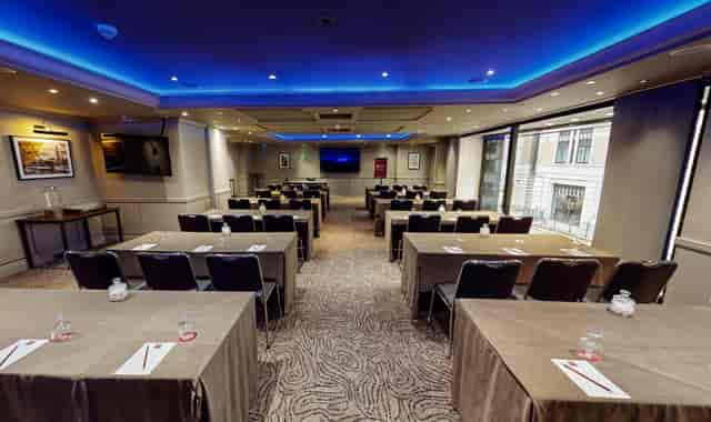 Leonardo Royal Hotel London City