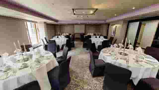 Leonardo Royal Hotel London City