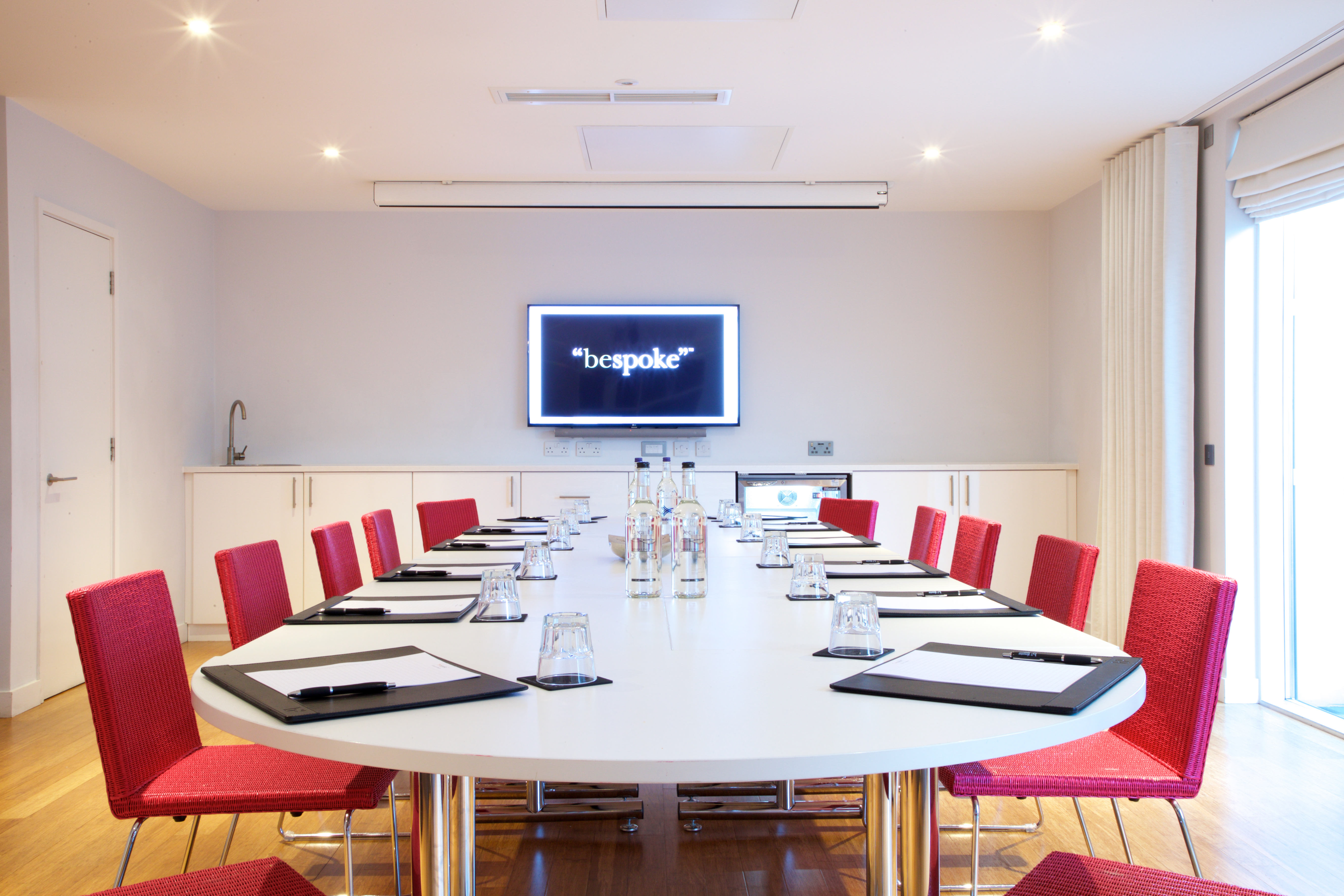 The Bermondsey Square Hotel - image 1