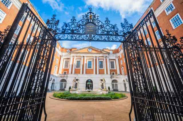 Historic BMA House courtyard venue, executive retreat, product launch