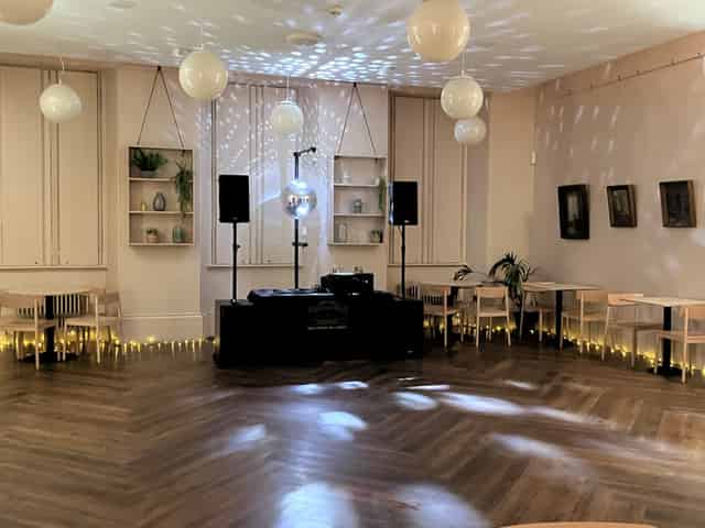 Gallery Cafe and Drawing Room