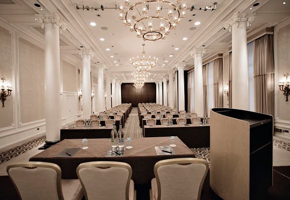 The Waldorf Hilton, London