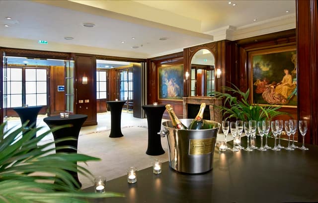 The Waldorf Hilton, London