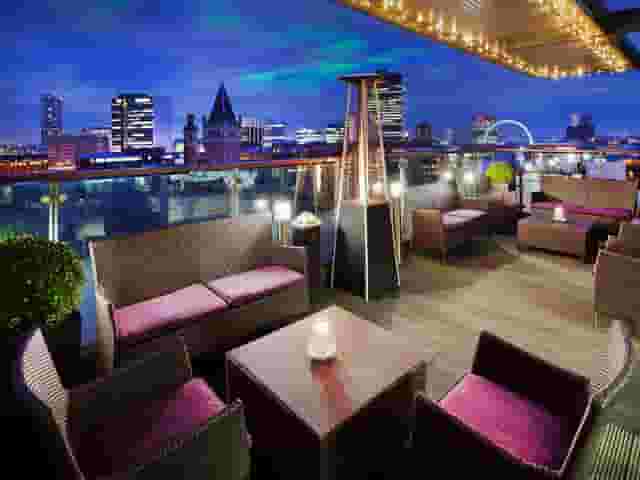 Sky Lounge