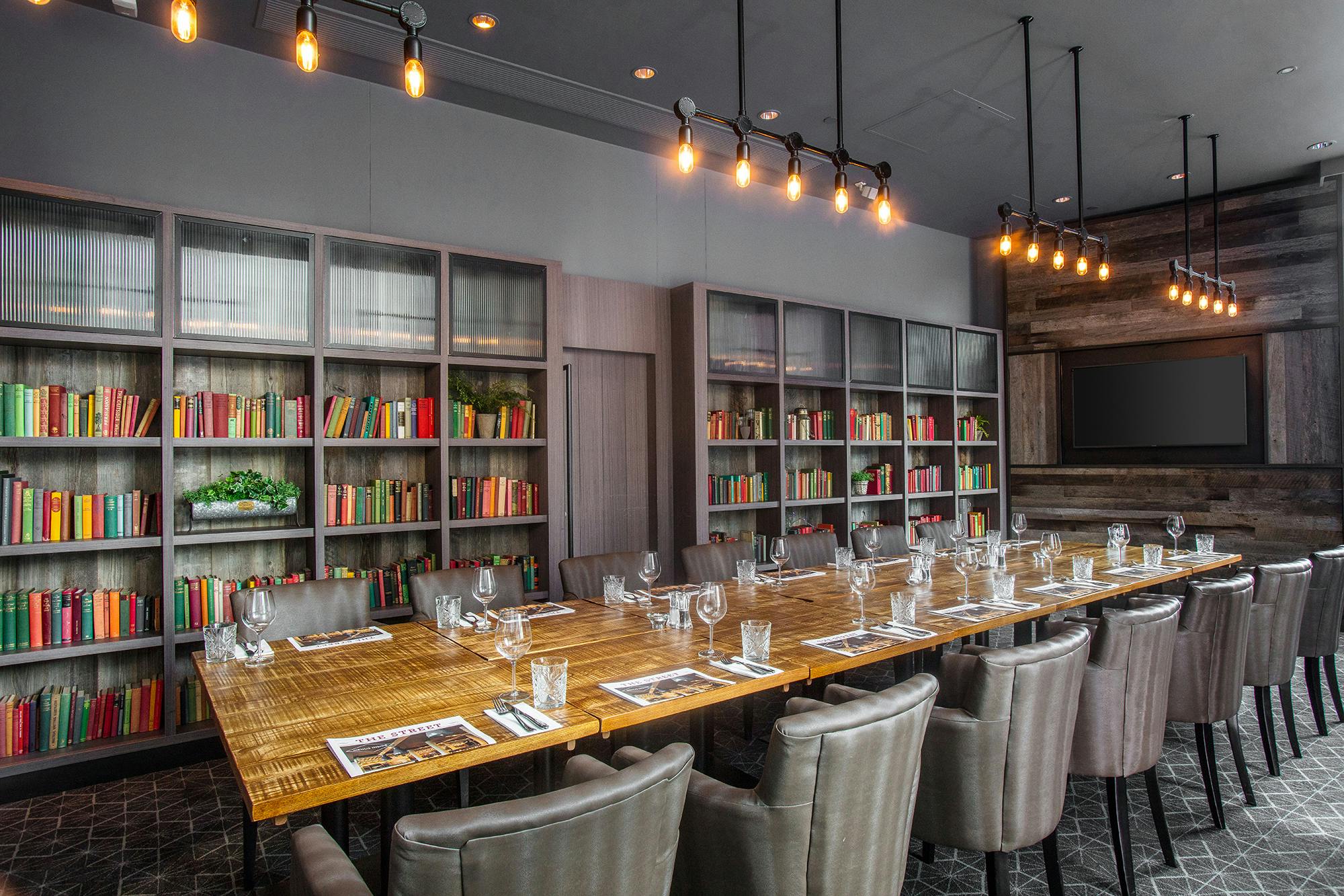 Sophisticated meeting room at Store Street Exchange, ideal for executive meetings and workshops.