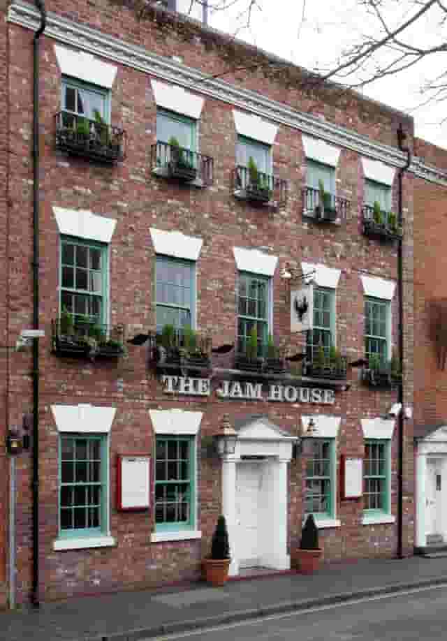 Live music venue