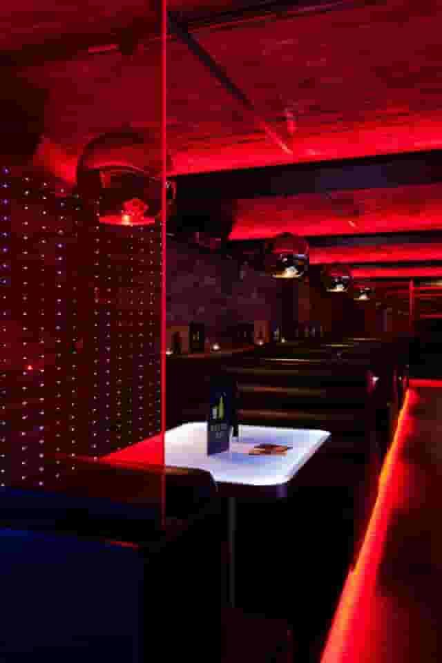 Baa Bar Victoria Street