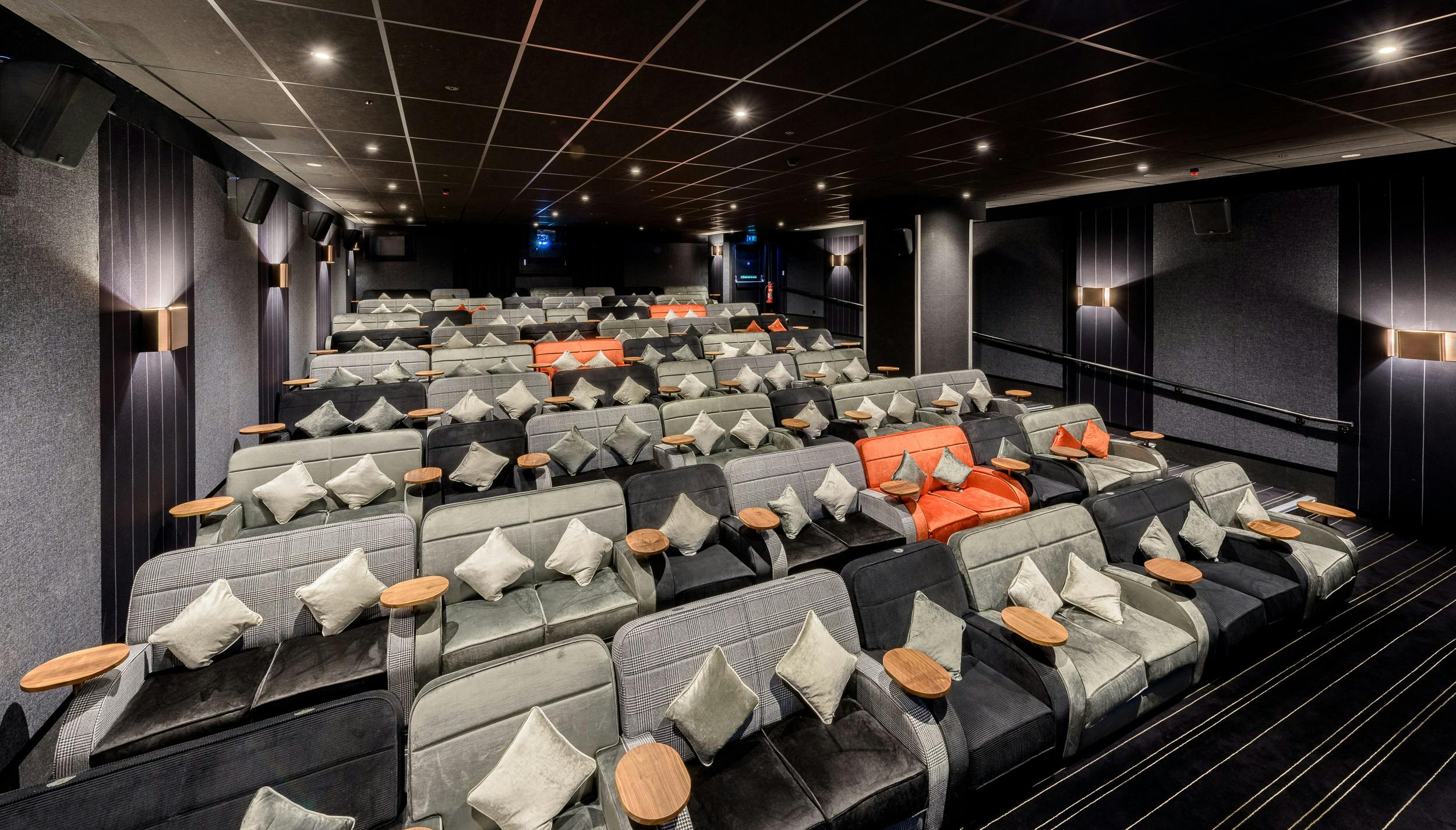 The Canary Wharf Everyman Cinema  - Screen 2 image 1
