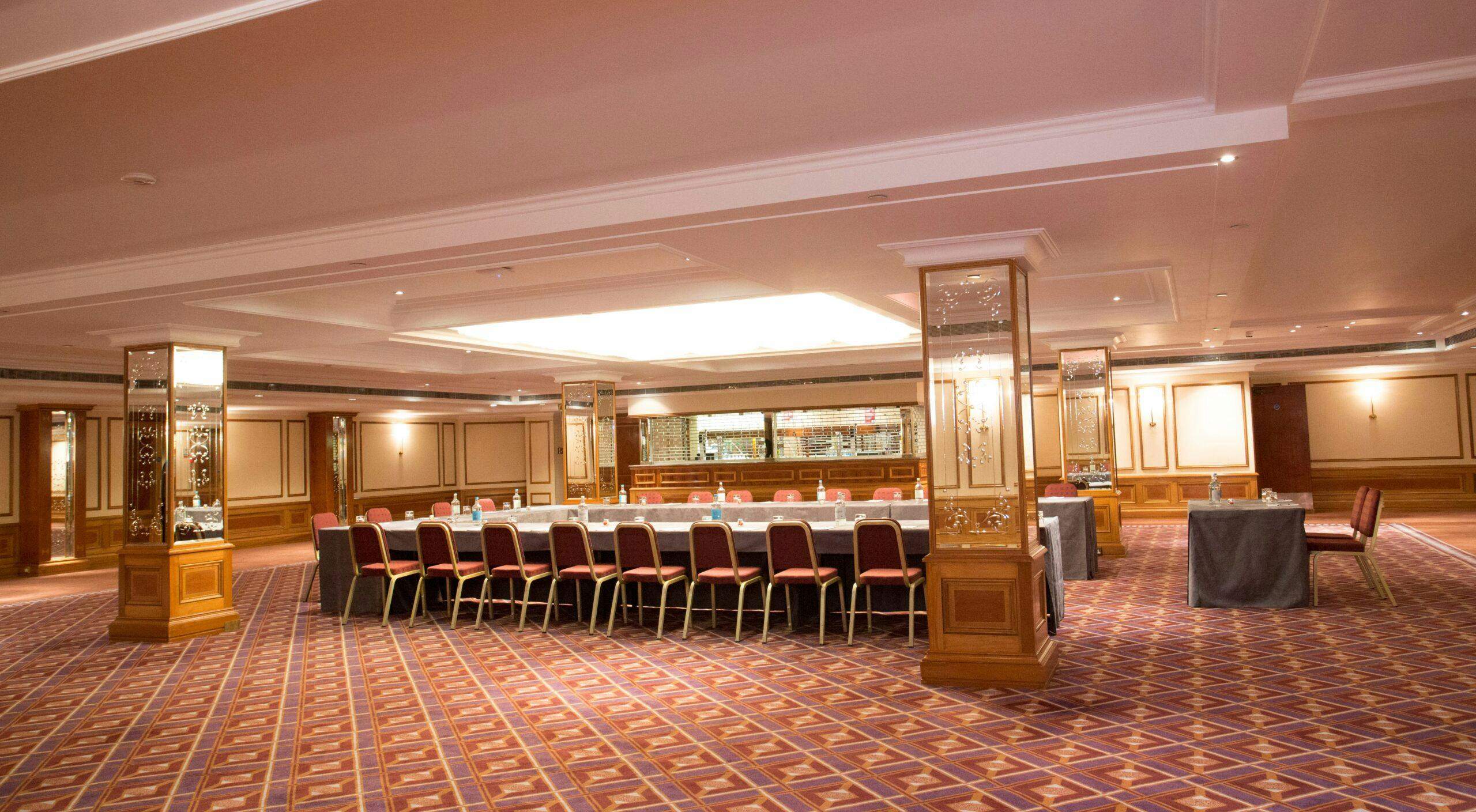 Corporate meeting room at The Bracebridge, ideal for workshops and seminars.