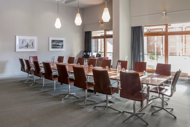 Frobisher Boardroom