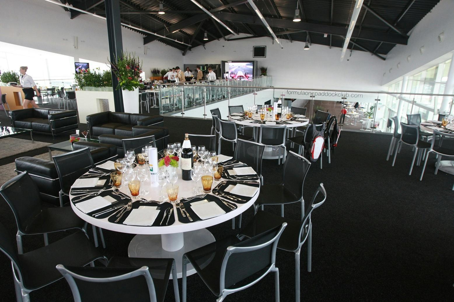 Elegant dining setup in Silverstone Hall 4 for corporate events and upscale gatherings.