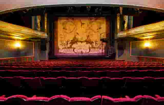 Piccadilly Theatre