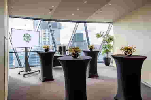 Single private dining room