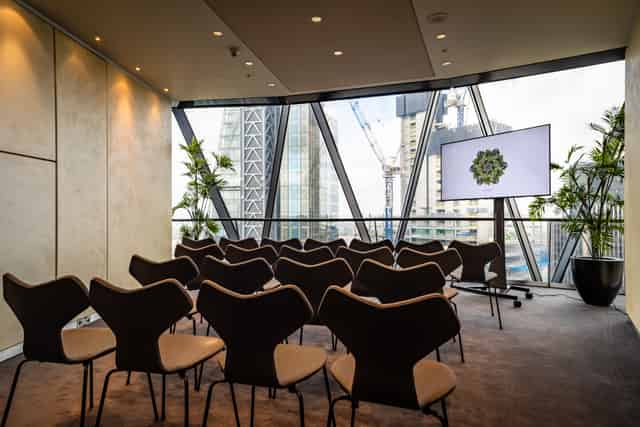 Stratus room or Alto room