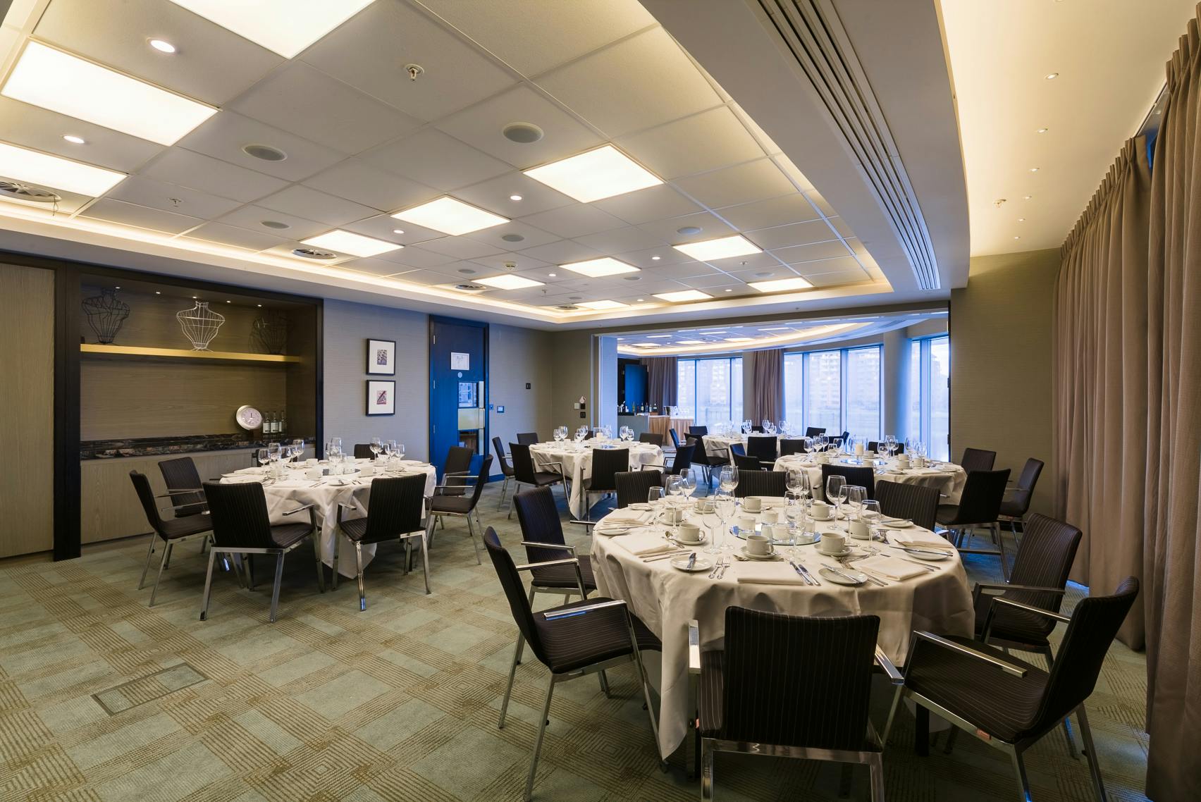 Crowne Plaza London Battersea - Echo-Juliet image 1