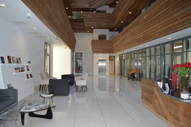 Arthaus Atrium