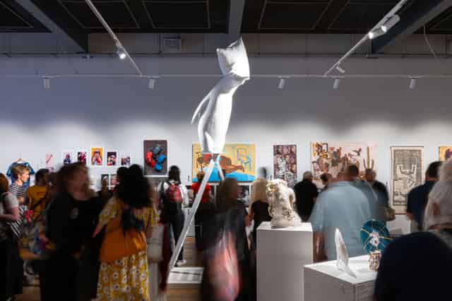 Art Exhibitions - Auctions - Fairs