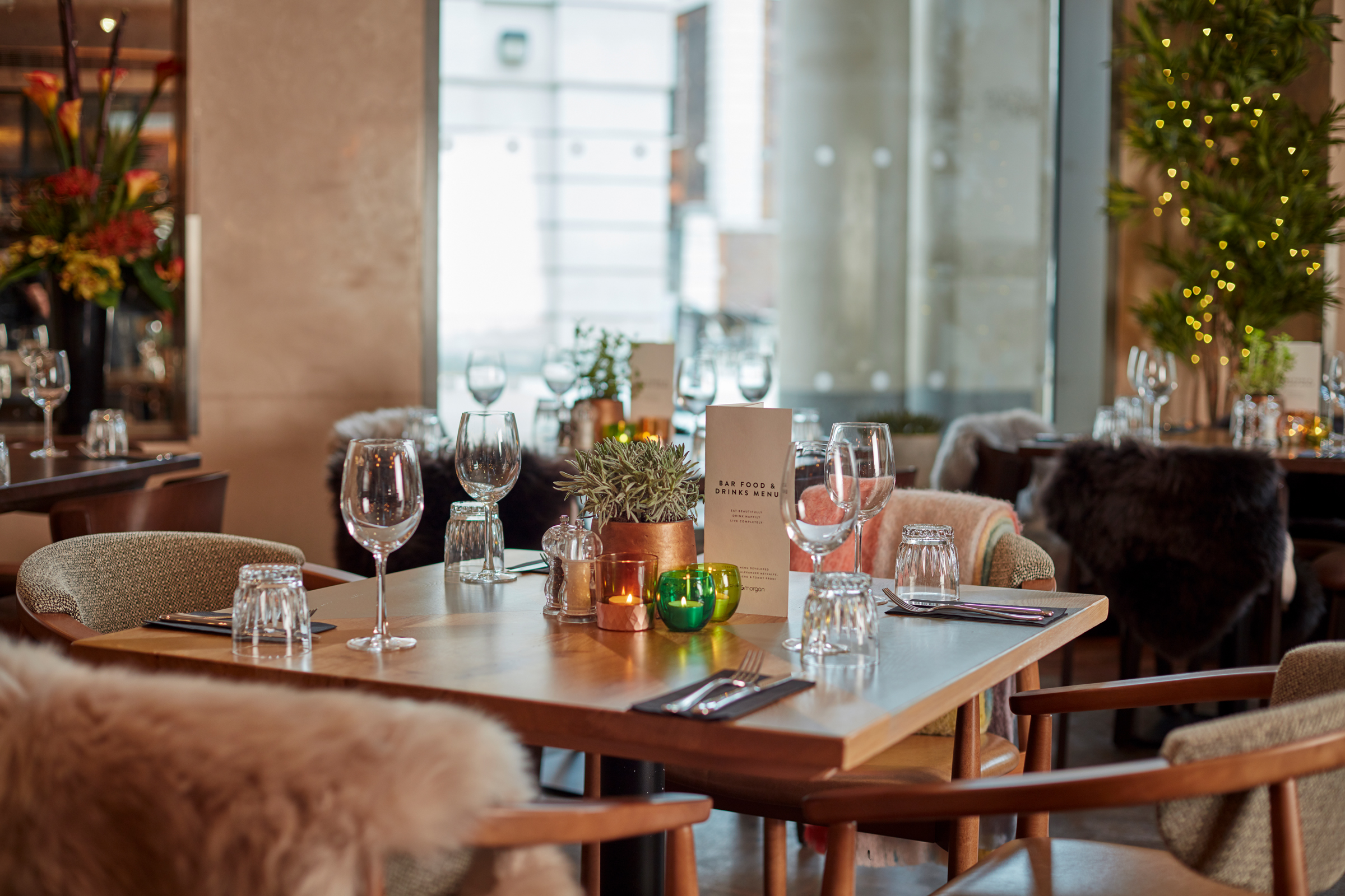 The Happenstance - The Lounge image 1