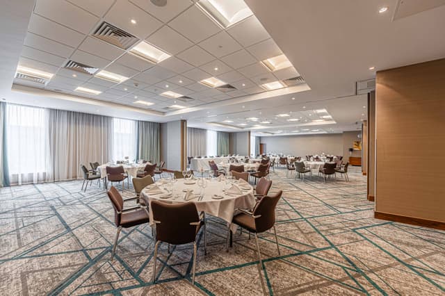 Crowne Plaza Reading