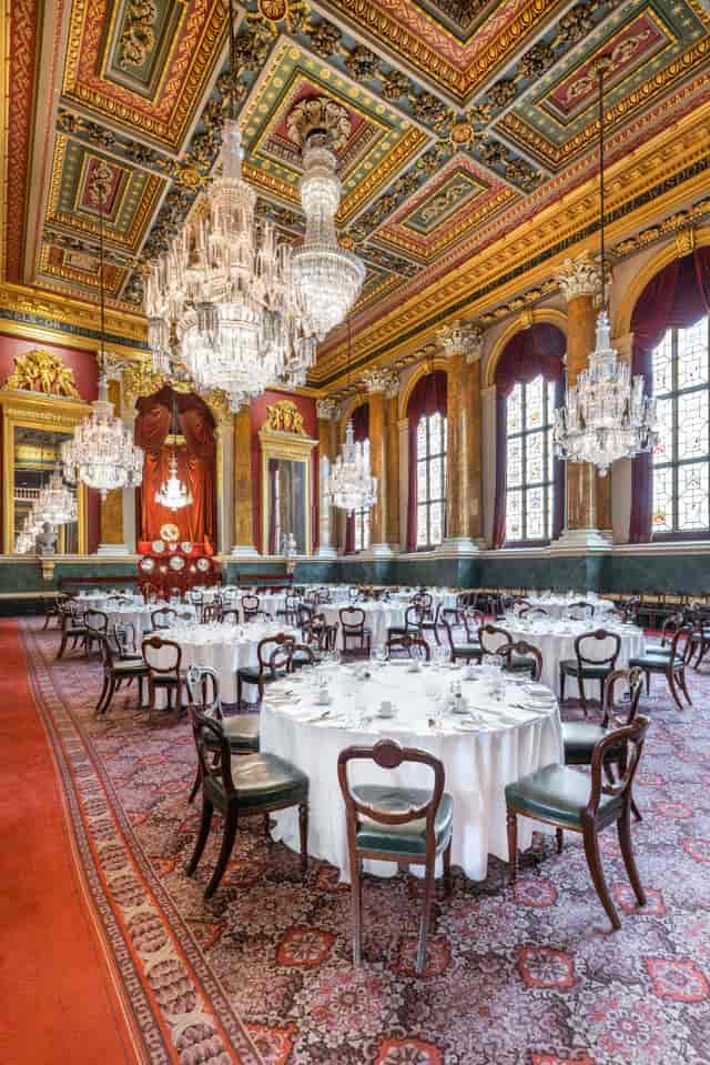 Elegant banquet hall at Goldsmiths' Hall, perfect for formal dinners and gala receptions.