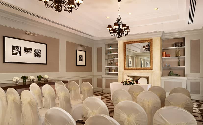 Hyatt Regency Birmingham Drawing Room, elegant meeting space for corporate events and gatherings.