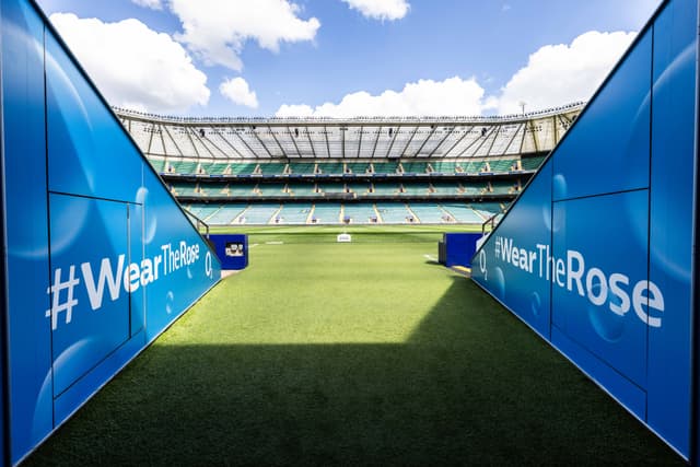 Players' Tunnel and Pitchside
