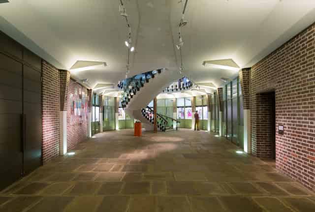 Contemporary Gallery
