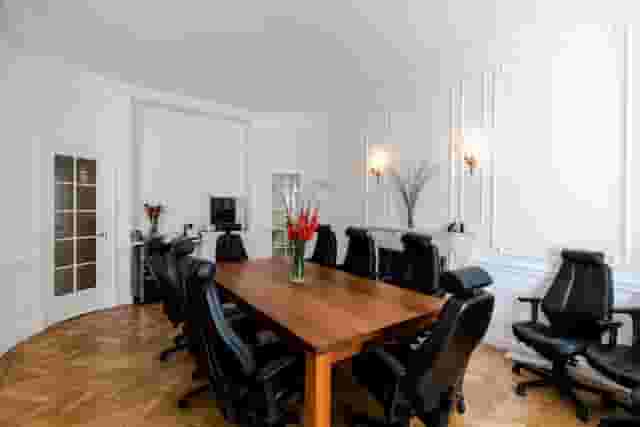 Boutique Boardroom & Brainstorm Suite