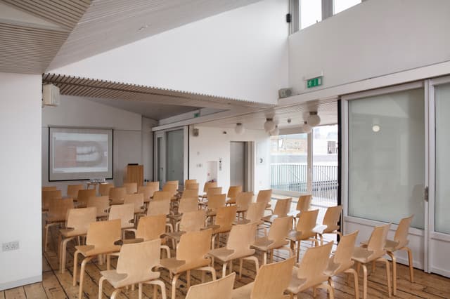 Whitechapel Gallery