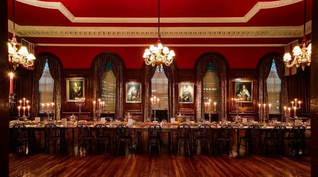 The HAC (Honourable Artillery Company)