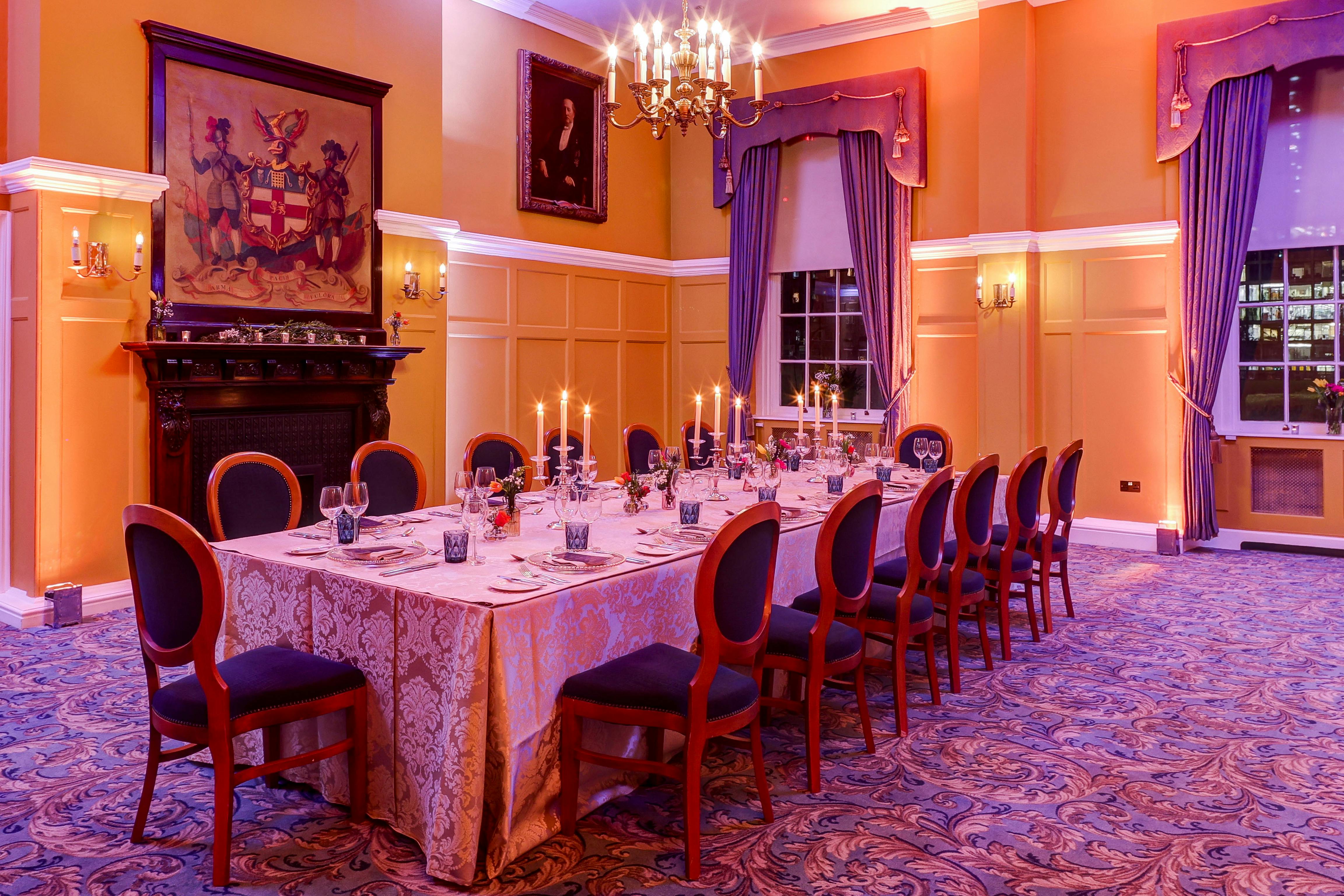 Elegant dining room in Queen's Room, HAC for corporate dinners and intimate gatherings.