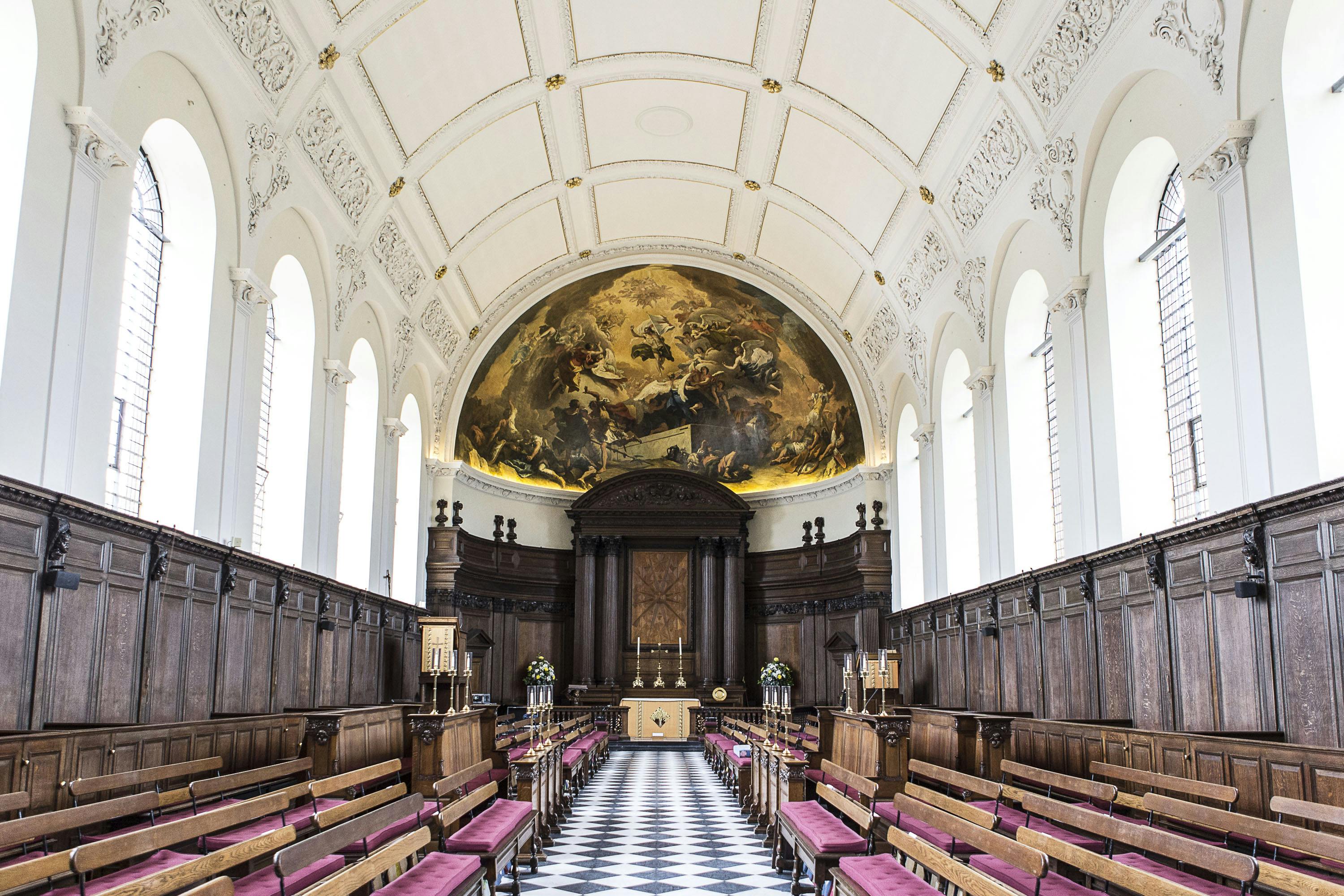 Wren Chapel at Royal Hospital Chelsea: elegant event space with high ceilings for weddings.