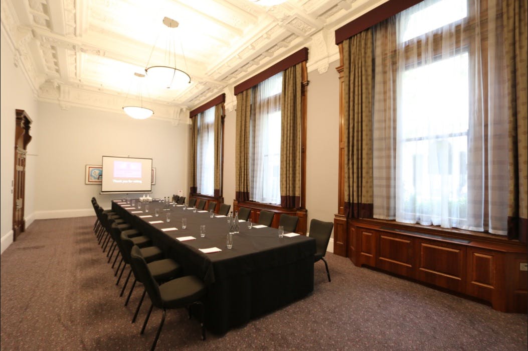 The Grand at Trafalgar Square - Bar image 1