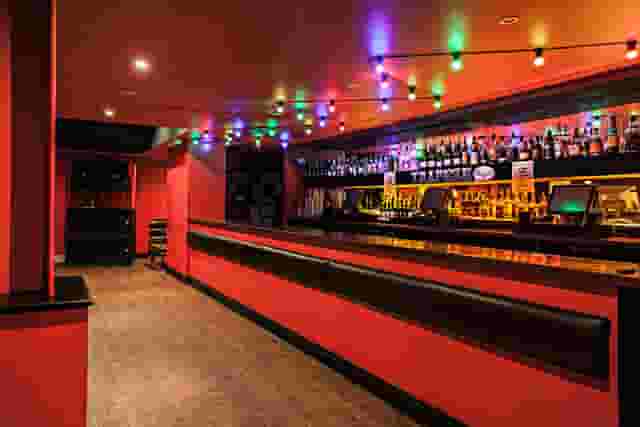 Trapeze Bar