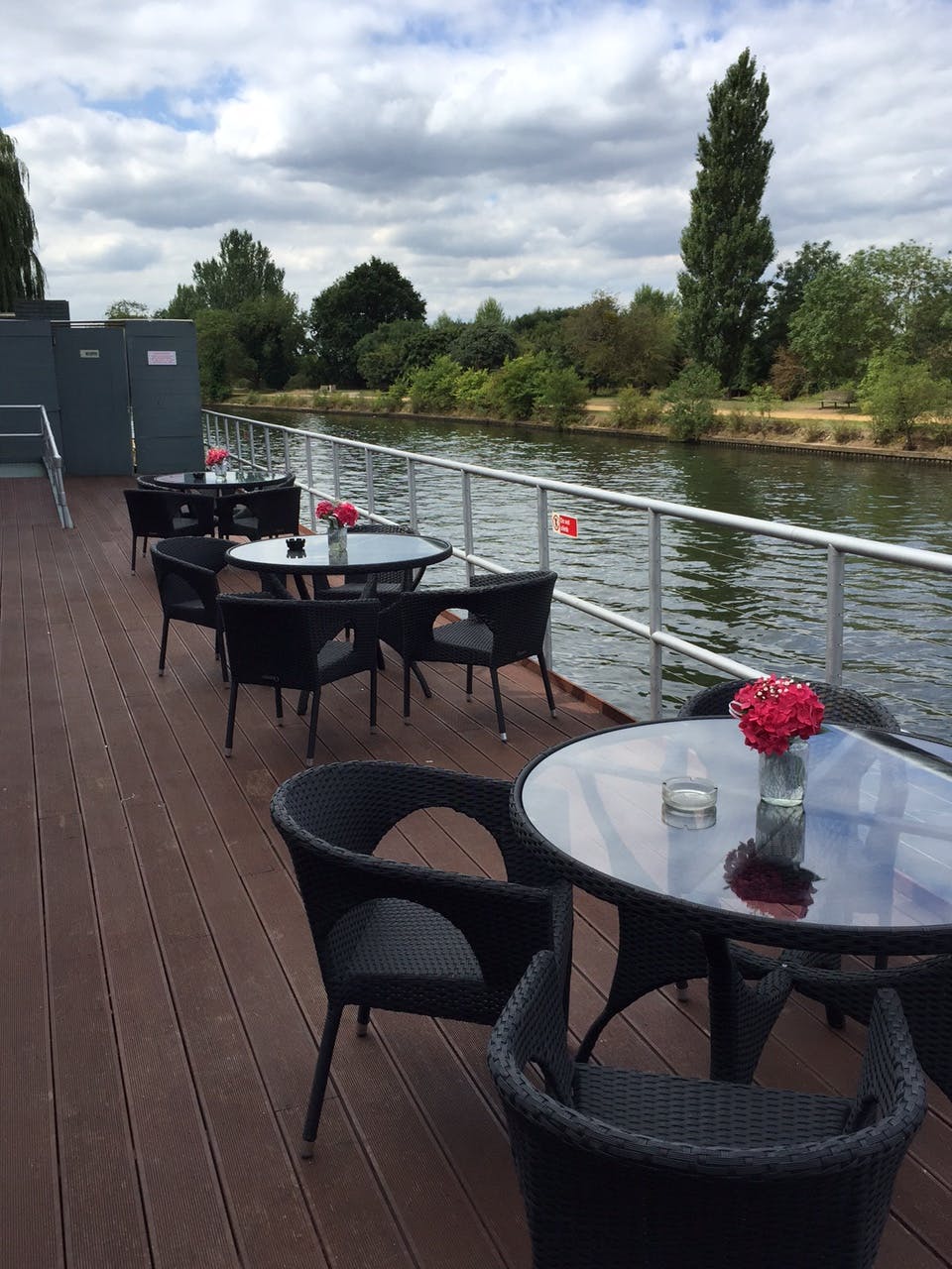 Outdoor seating area in The Thames Suite, ideal for cocktail receptions and networking events.