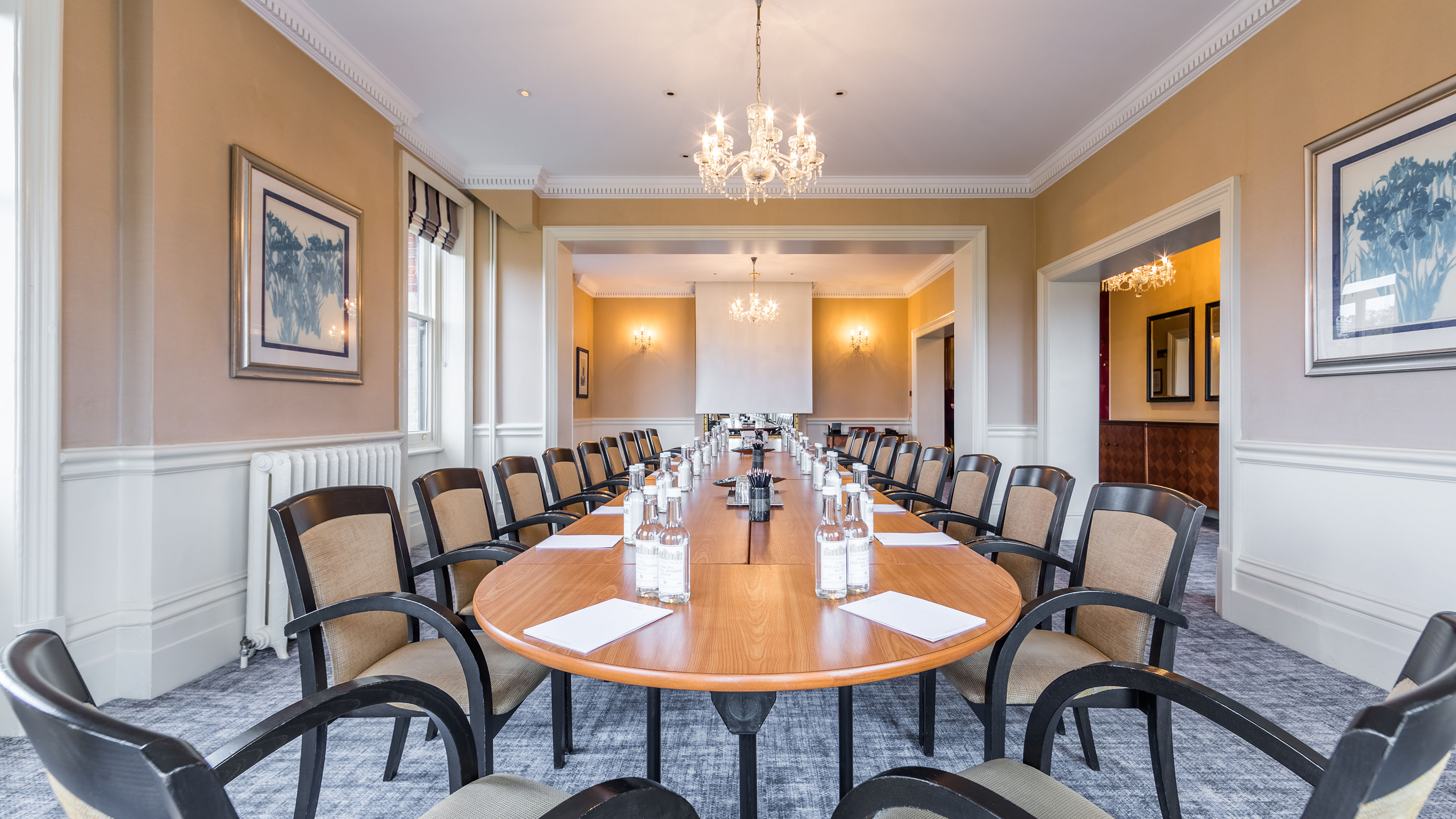 The Petersham Hotel - image 1