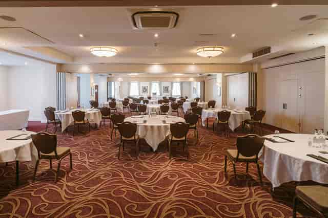Oatlands Park Hotel