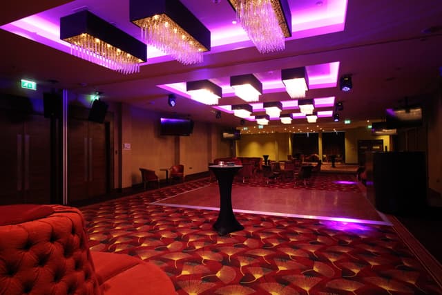 Holiday Inn London - Kensington High Street