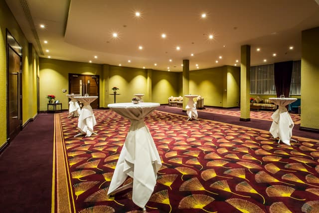Holiday Inn London - Kensington High Street