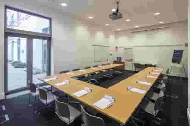 Small Seminar Rooms