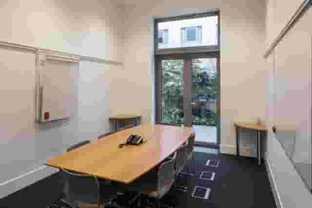 Small Seminar Rooms