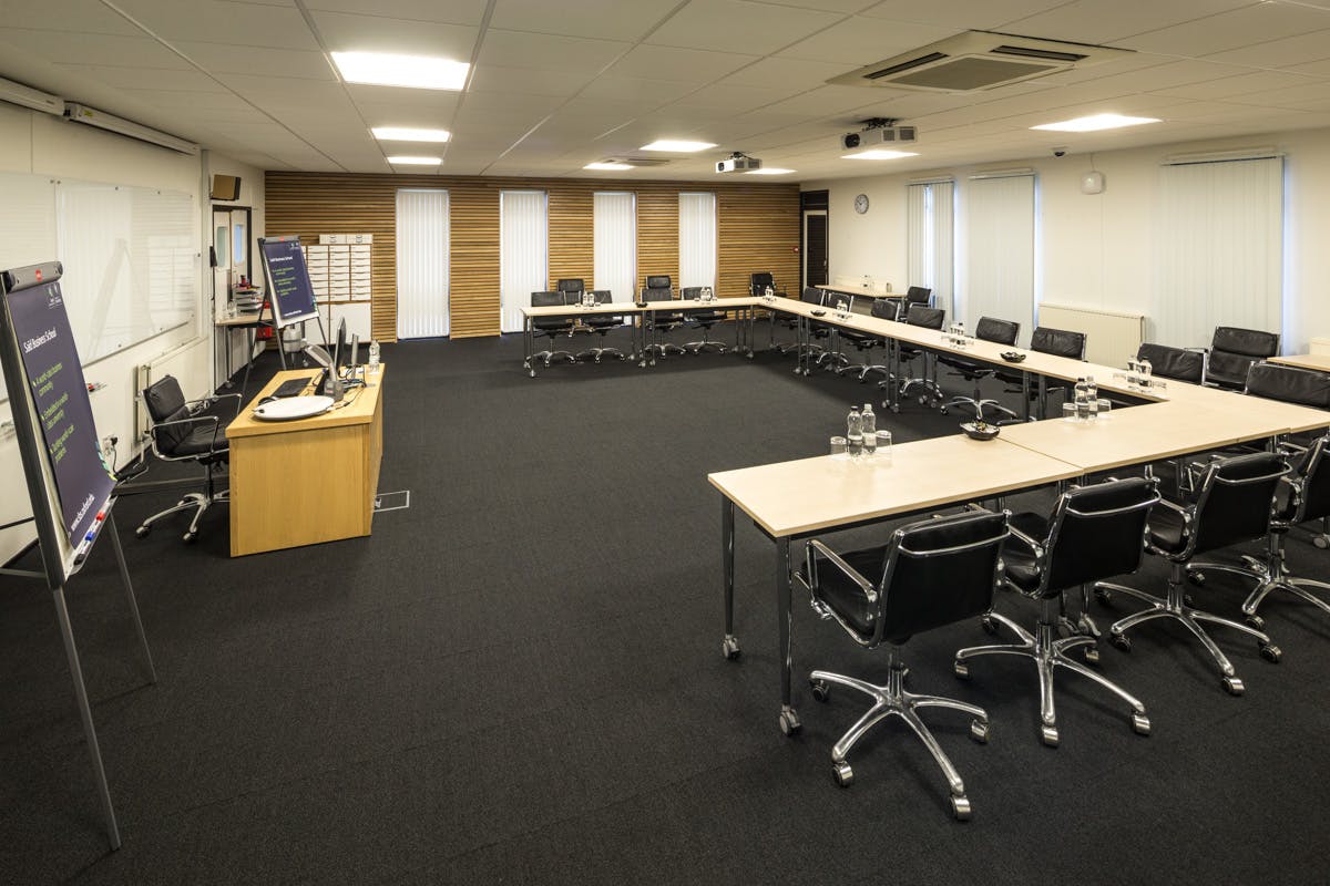 New Chester Room at Egrove Park, Oxford: U-shaped seating for workshops and meetings.