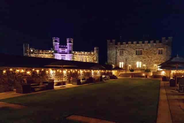 The Maiden's Tower - Tudor Hall & Long Gallery