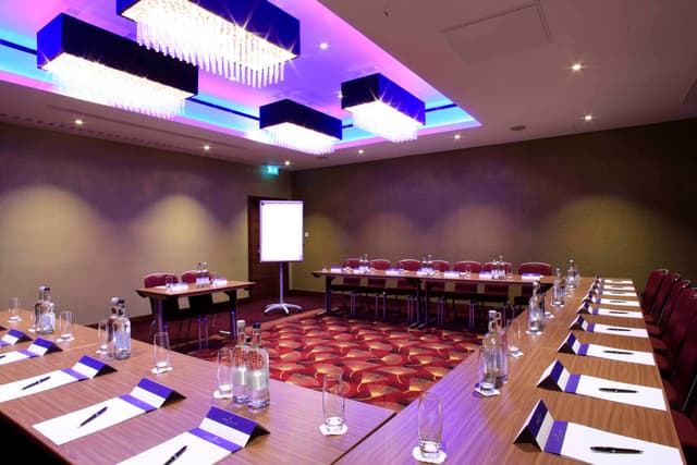 Holiday Inn London - Kensington High Street