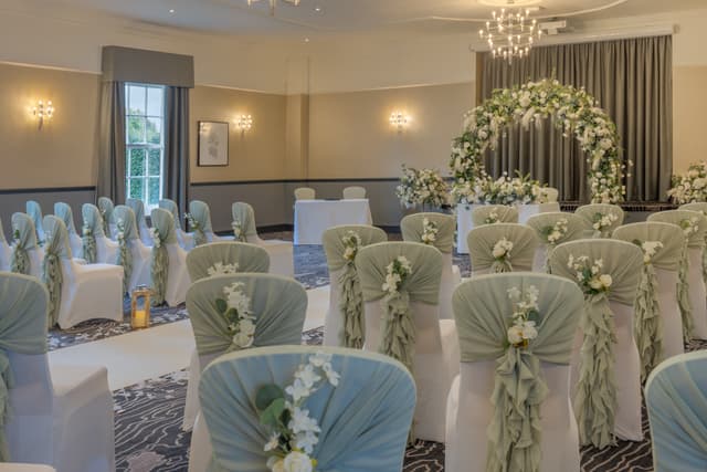 Hilton Puckrup Hall Hotel & Golf Club +1 more