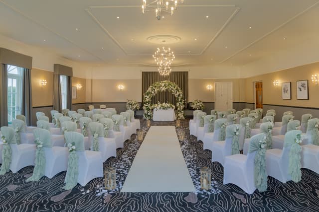 Hilton Puckrup Hall Hotel & Golf Club +1 more