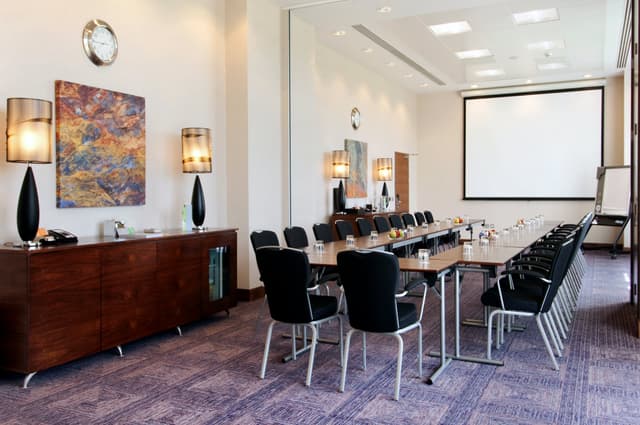 Kennet and Sutton Suite